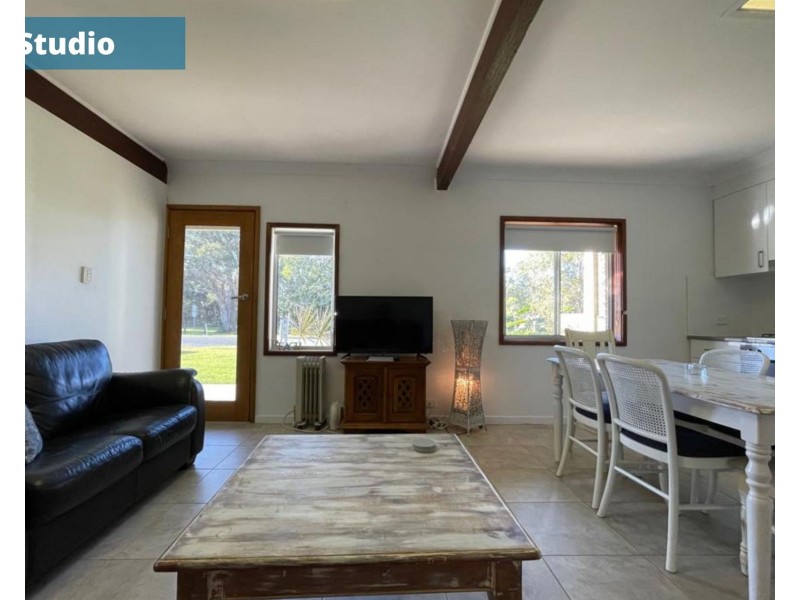 18 Sandys Beach Drive, Sandy Beach NSW 2456