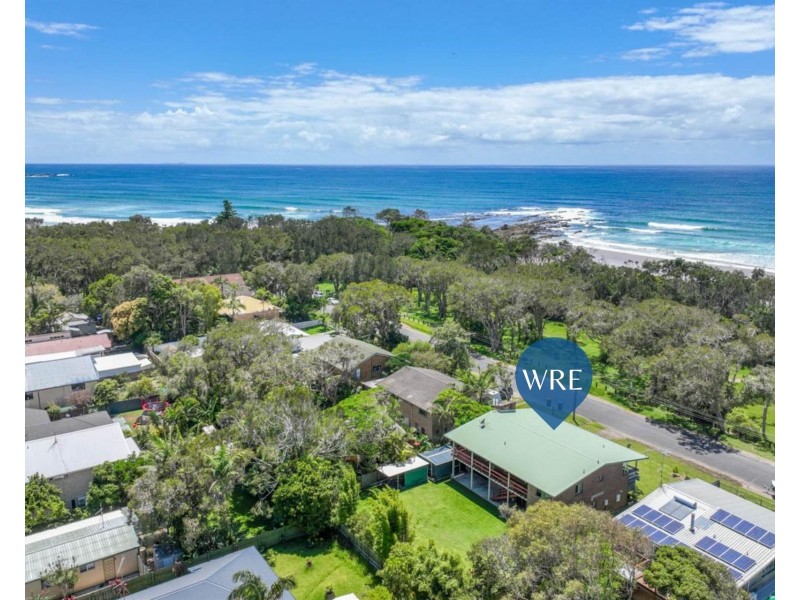 18 Sandys Beach Drive, Sandy Beach NSW 2456