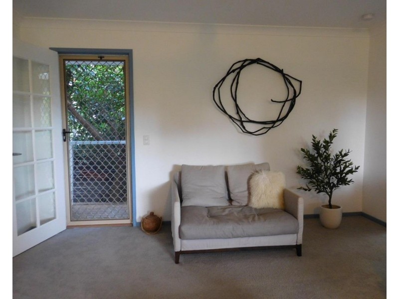 10 Emerald Heights Drive, Emerald Beach NSW 2456