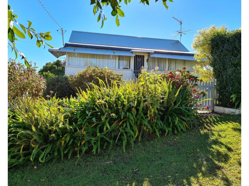 15 Hastings Street, Woolgoolga NSW 2456