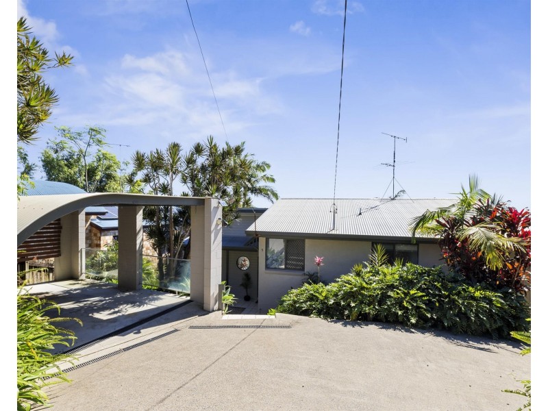 5 Barnes Street, Woolgoolga NSW 2456