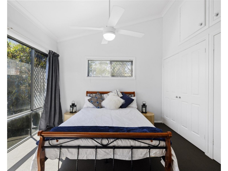 5 Barnes Street, Woolgoolga NSW 2456