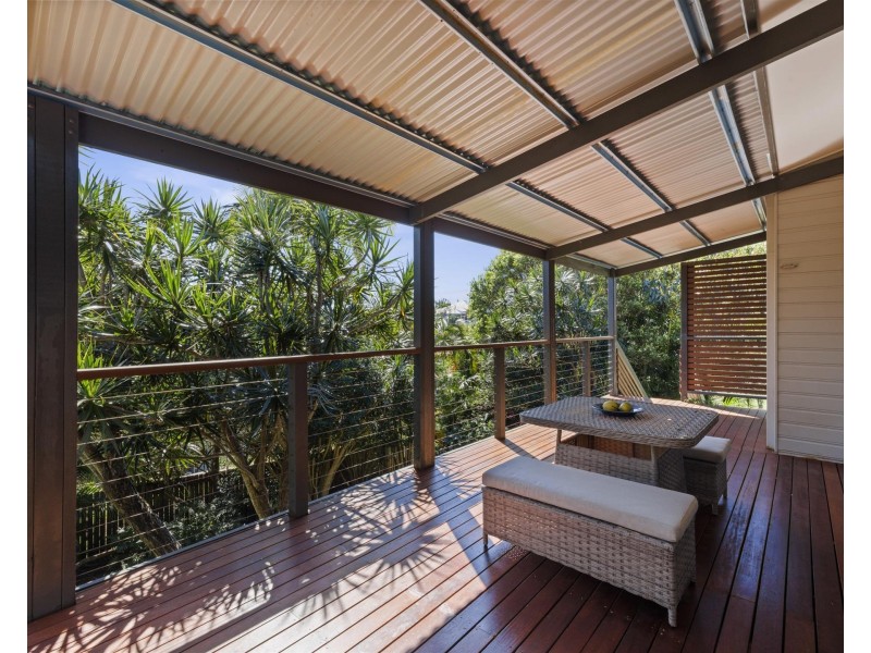5 Barnes Street, Woolgoolga NSW 2456