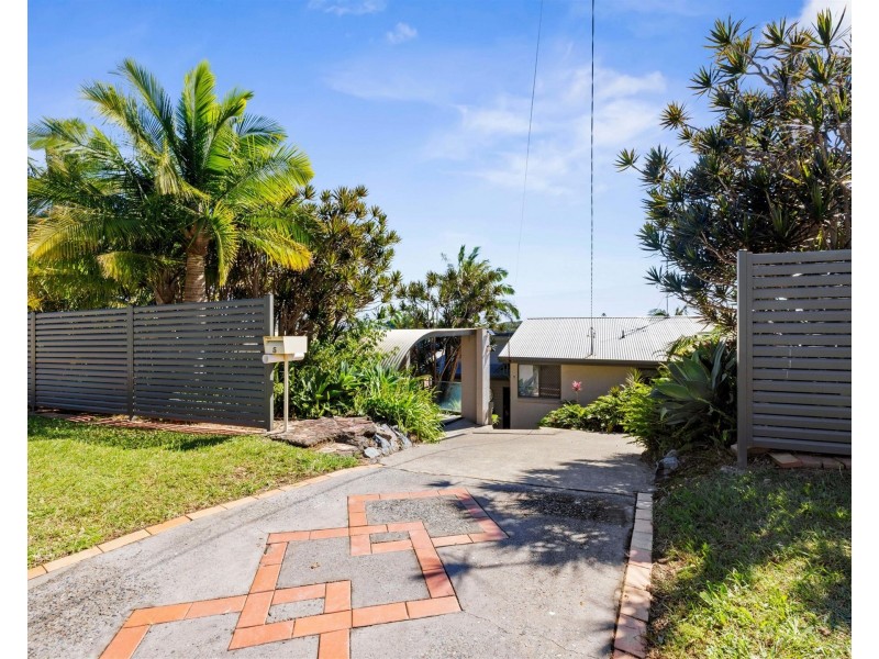 5 Barnes Street, Woolgoolga NSW 2456