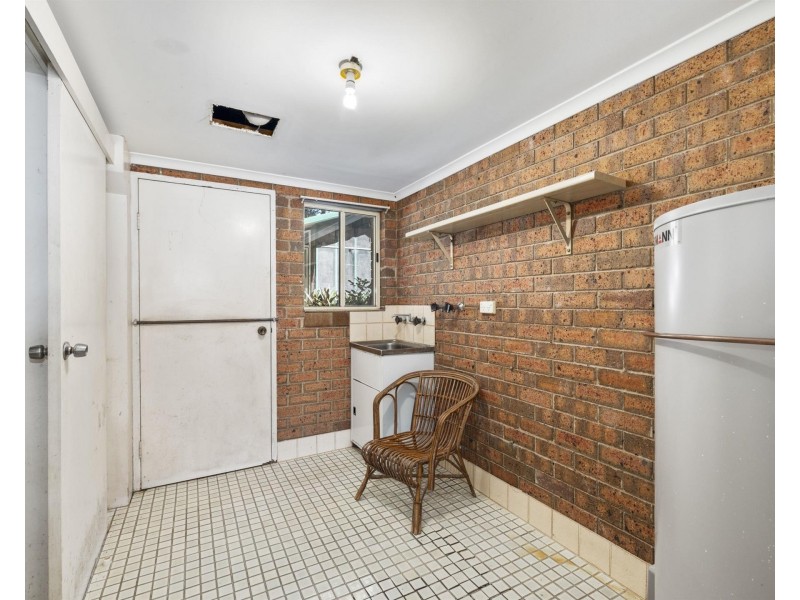 4 Barnes Street, Woolgoolga NSW 2456