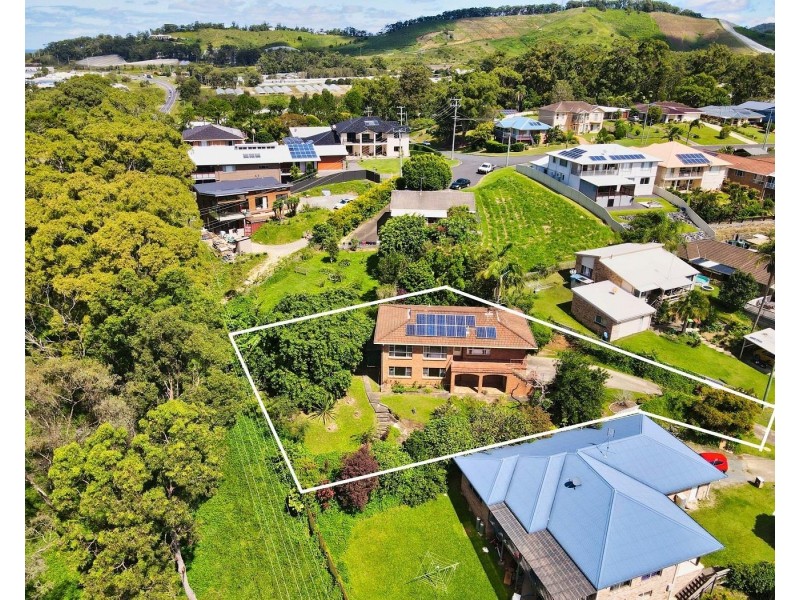 4 Barnes Street, Woolgoolga NSW 2456
