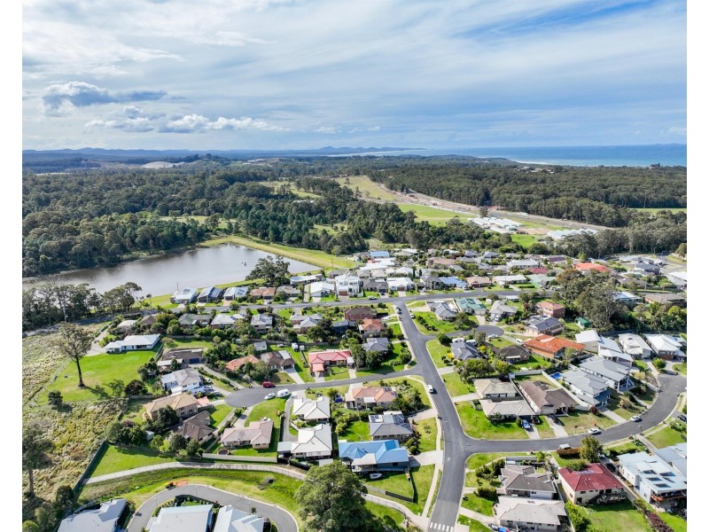 12 Mcintosh Crescent, Woolgoolga NSW 2456