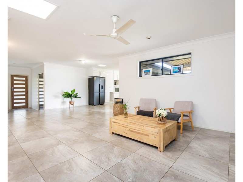 12 Mcintosh Crescent, Woolgoolga NSW 2456
