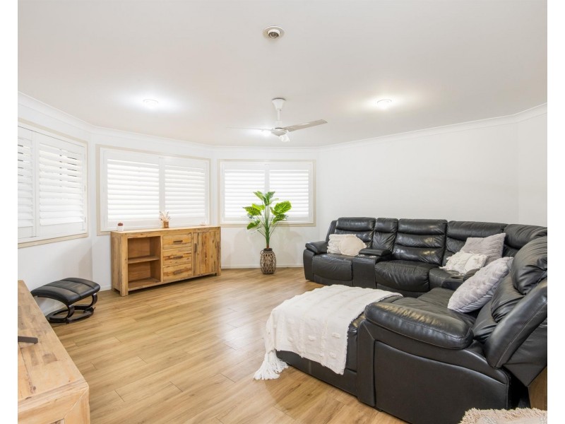 12 Mcintosh Crescent, Woolgoolga NSW 2456