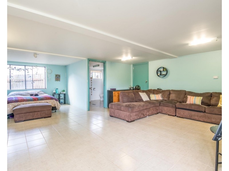 12 Mcintosh Crescent, Woolgoolga NSW 2456