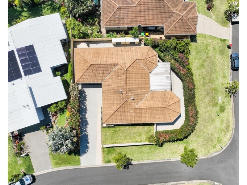2 Quay Crescent, Safety Beach NSW 2456