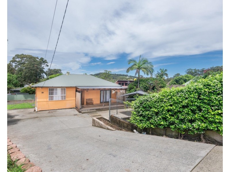 38 Diamond Head  Drive, Sandy Beach NSW 2456