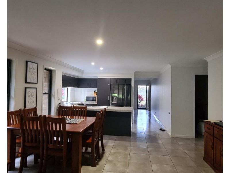 39 Admiralty Drive, Safety Beach NSW 2456