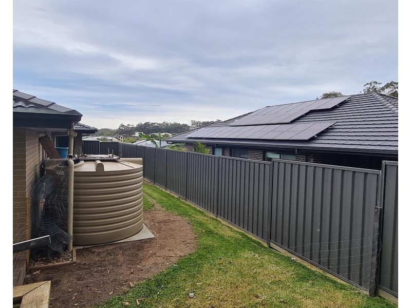 39 Admiralty Drive, Safety Beach NSW 2456