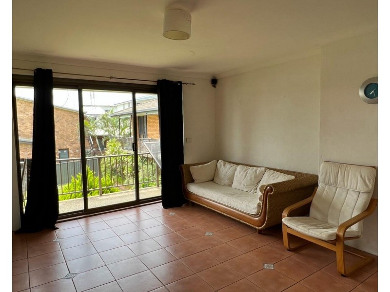 4/9-11 Carrington Street, Woolgoolga NSW 2456