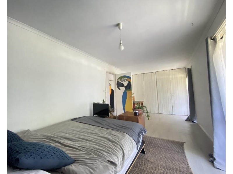 4 Wattle  Place, Sandy Beach NSW 2456