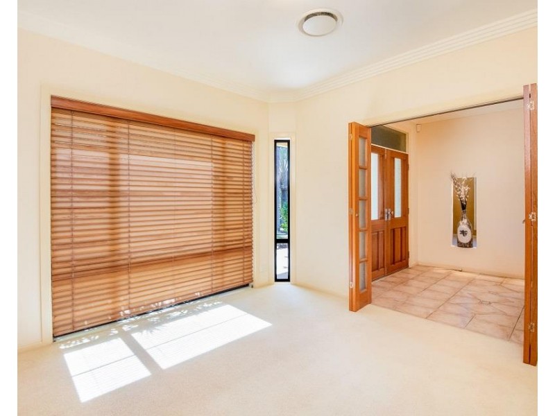 8 Vista Close, Woolgoolga NSW 2456