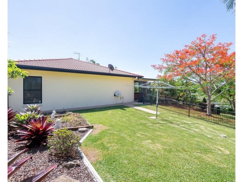 8 Vista Close, Woolgoolga NSW 2456