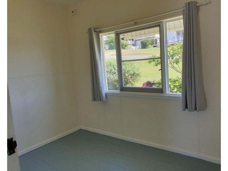 35 Scarborough Street, Woolgoolga NSW 2456