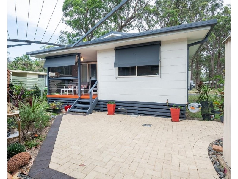 17 Grevillia Road, Arrawarra NSW 2456