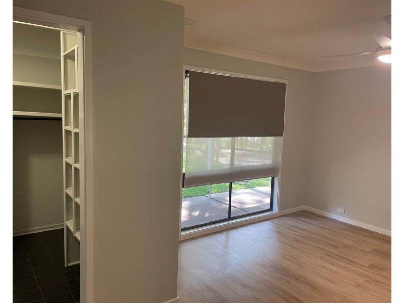 17 Park  Avenue, Woolgoolga NSW 2456