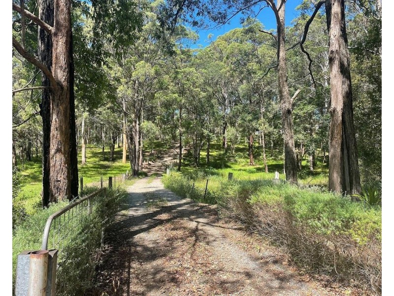 17 Park  Avenue, Woolgoolga NSW 2456