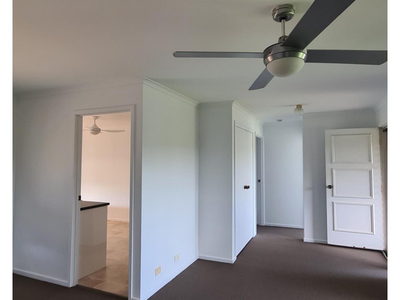 18 Sunset  Avenue, Woolgoolga NSW 2456