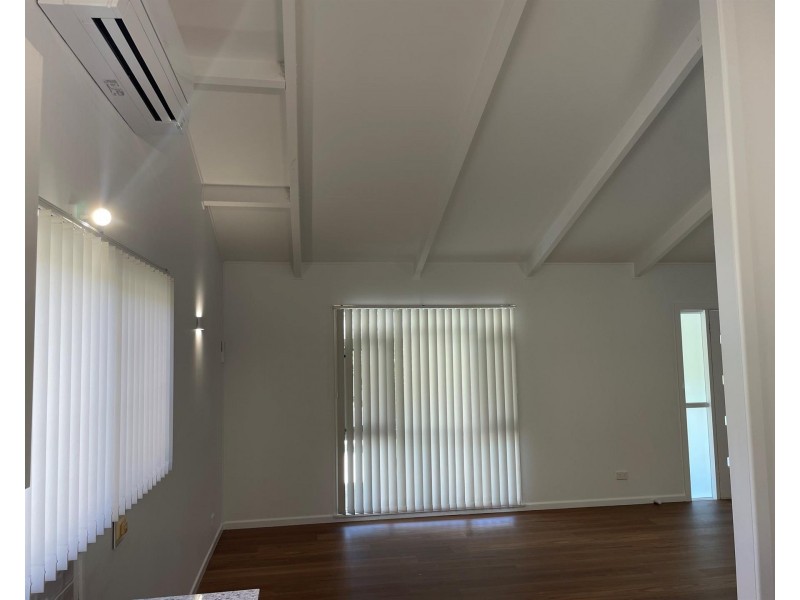25 Lights Street, Emerald Beach NSW 2456