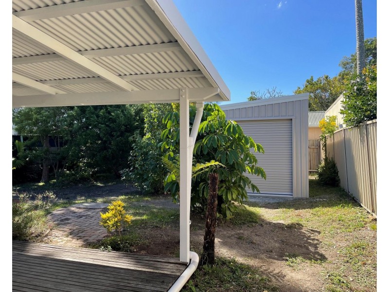 25 Lights Street, Emerald Beach NSW 2456