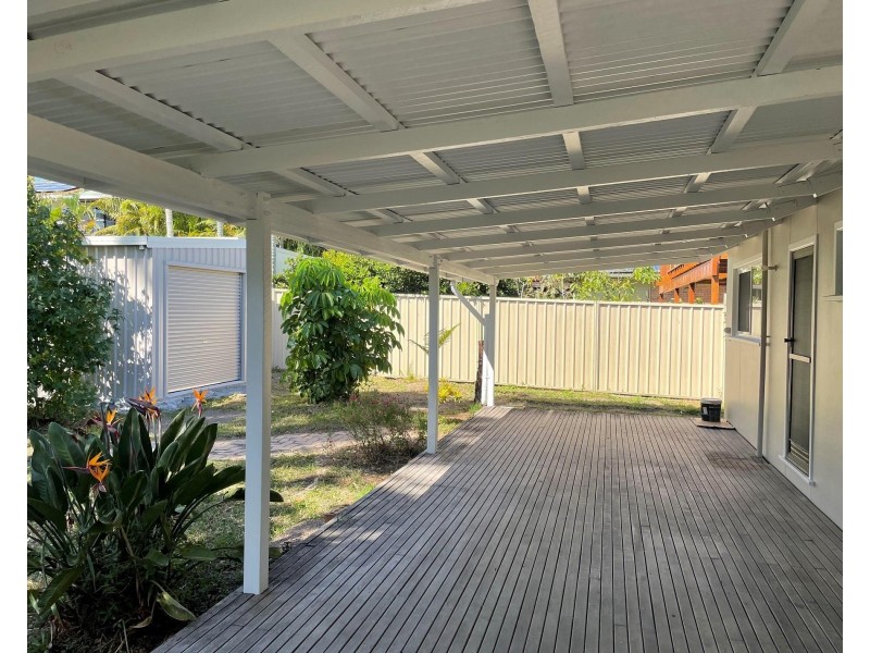 25 Lights Street, Emerald Beach NSW 2456
