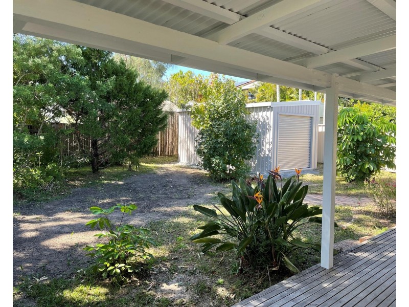 25 Lights Street, Emerald Beach NSW 2456