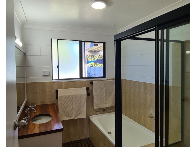 63 Turon Parade, Woolgoolga NSW 2456