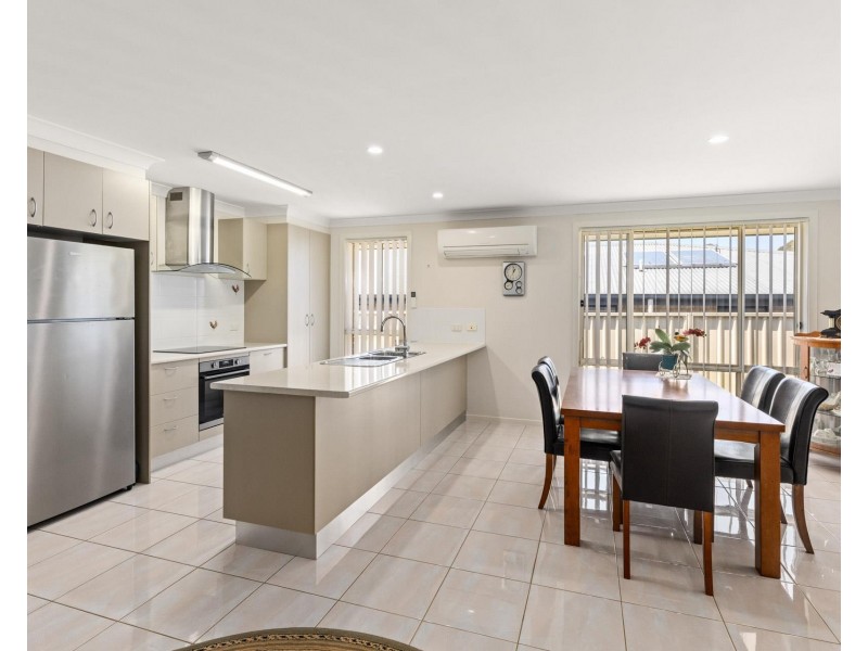 13 Vista Close, Woolgoolga NSW 2456
