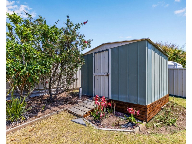 13 Vista Close, Woolgoolga NSW 2456