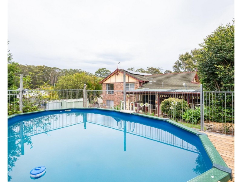 4 Ryan  Crescent, Woolgoolga NSW 2456