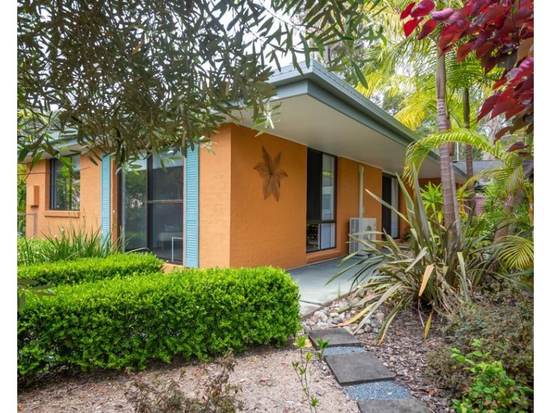 19 Arrawarra Beach  Road, Arrawarra NSW 2456