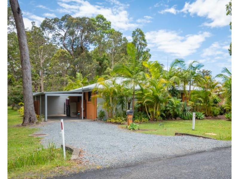 19 Arrawarra Beach  Road, Arrawarra NSW 2456