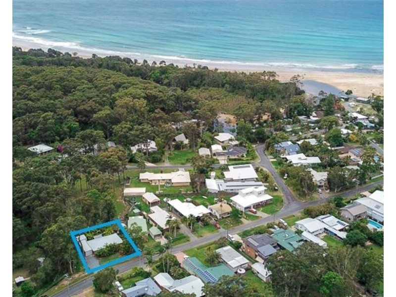 19 Arrawarra Beach  Road, Arrawarra NSW 2456
