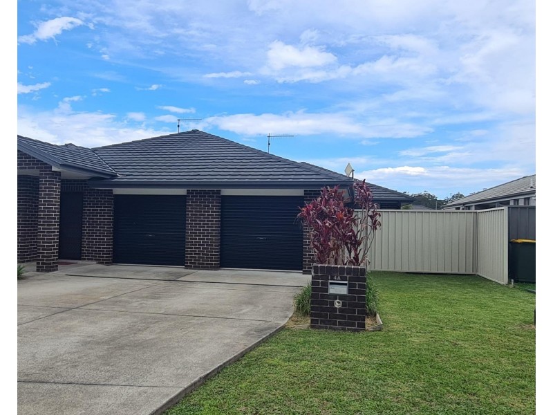 4a Somervale Road, Sandy Beach NSW 2456