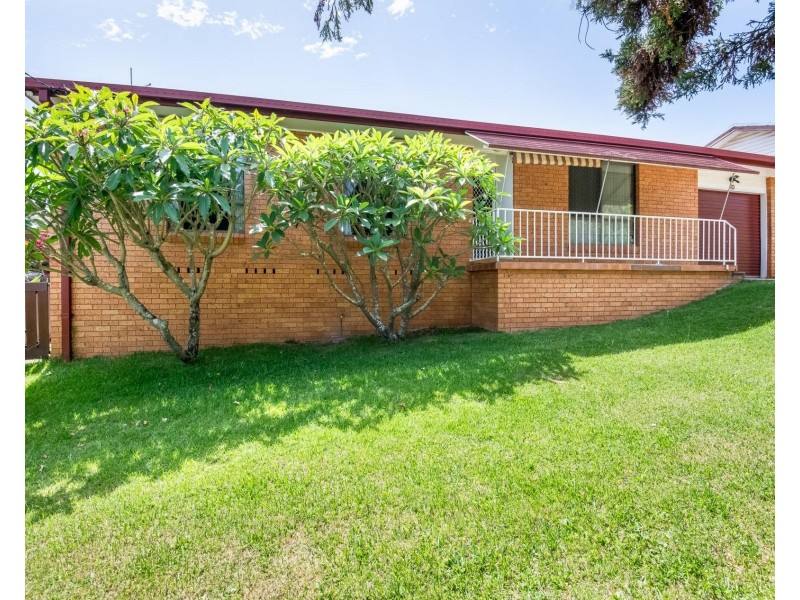 10 Sare Street, Woolgoolga NSW 2456