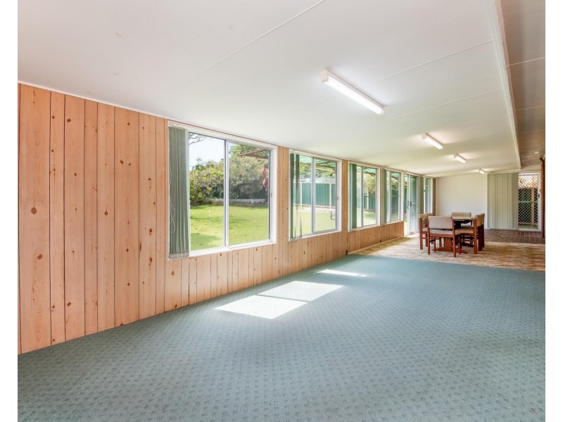 10 Sare Street, Woolgoolga NSW 2456