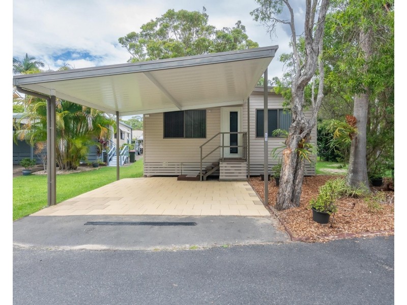 2 Kingfisher Crescent, Arrawarra NSW 2456