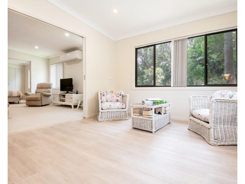 2 Kingfisher Crescent, Arrawarra NSW 2456