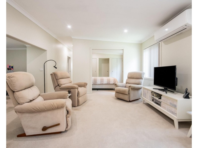 2 Kingfisher Crescent, Arrawarra NSW 2456