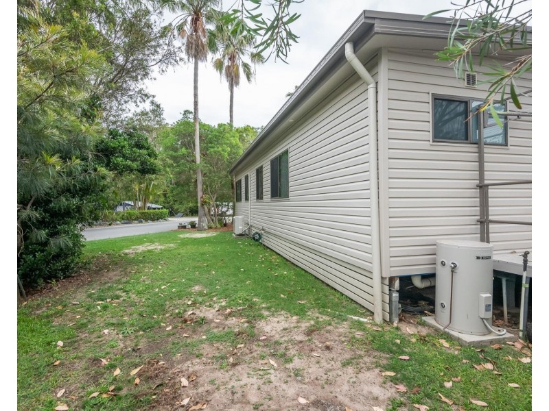2 Kingfisher Crescent, Arrawarra NSW 2456