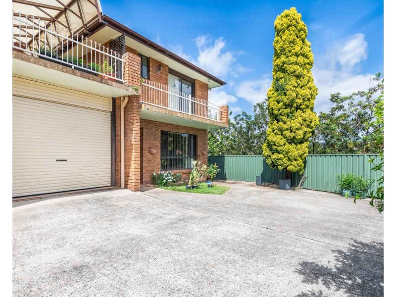 2/6 Scarborough Street, Woolgoolga NSW 2456