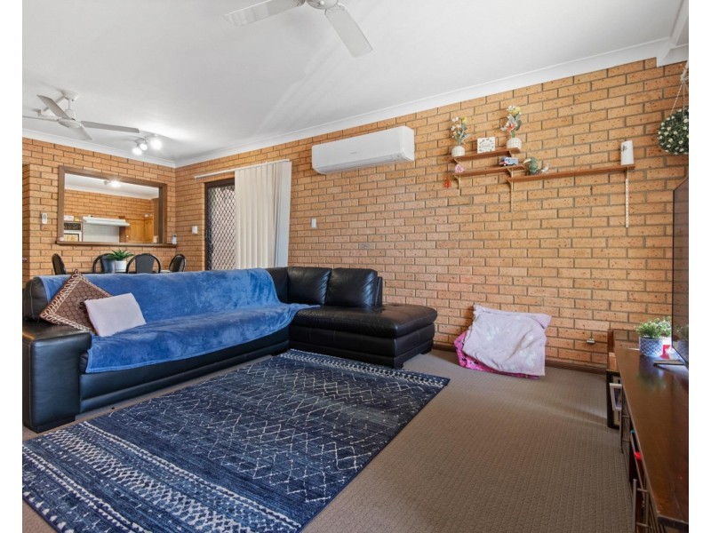 2/6 Scarborough Street, Woolgoolga NSW 2456