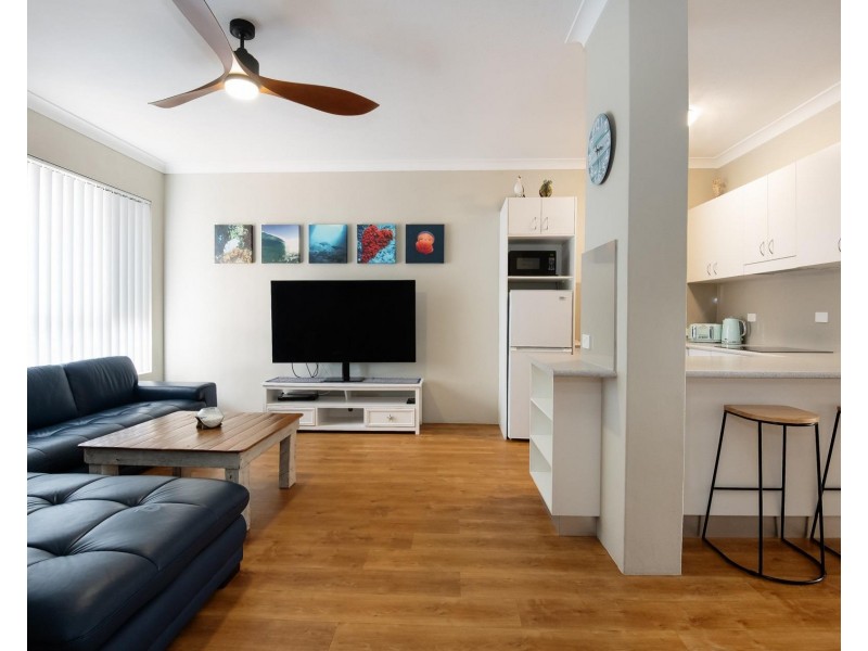 2/45 Beach Street, Woolgoolga NSW 2456