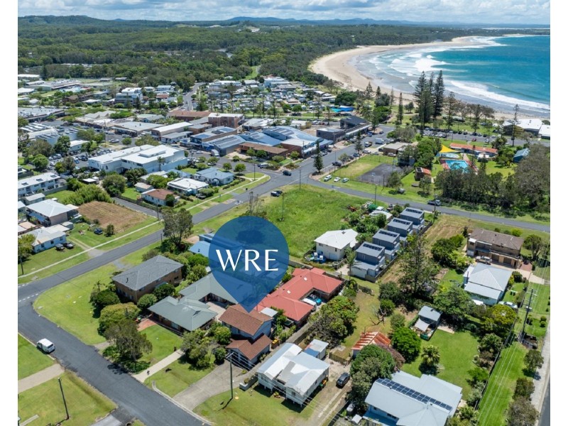 1A & 1B/35 Trafalgar Street, Woolgoolga NSW 2456