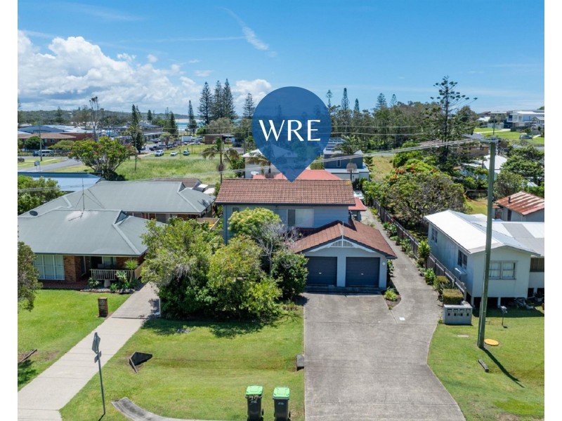 1A & 1B/35 Trafalgar Street, Woolgoolga NSW 2456